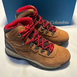 Columbia Brown and Red Lace-Up Boots